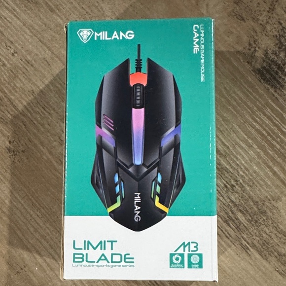 Limit Blade Gaming Mouse RGB Lighting Black - Picture 2 of 6